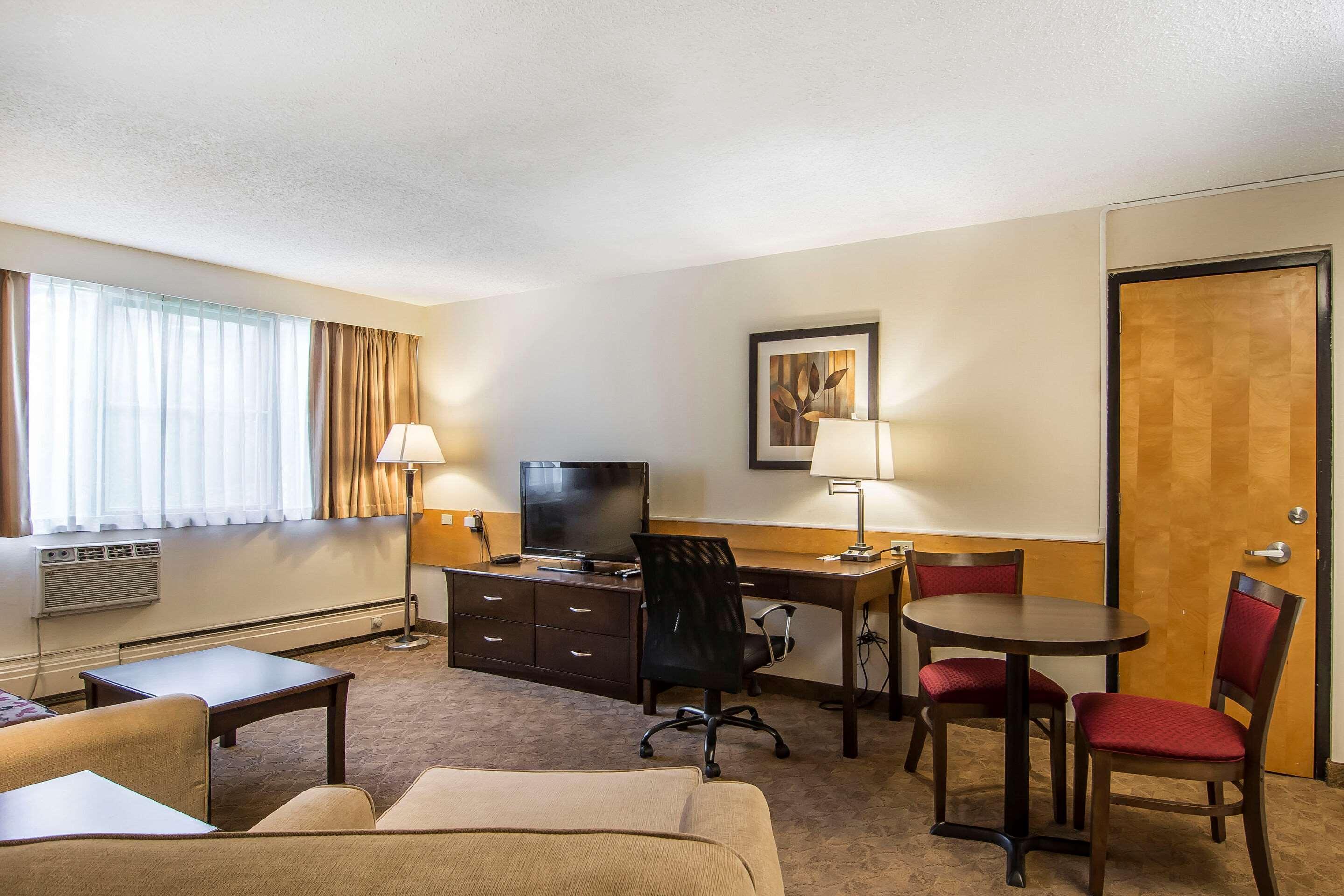 Prestige Riverside Lodge Кенель Экстерьер фото