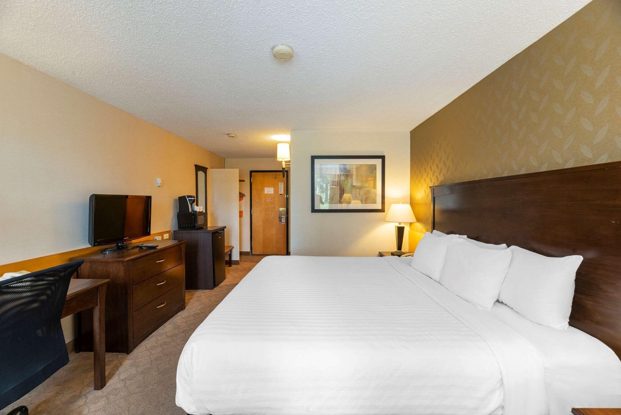 Prestige Riverside Lodge Кенель Экстерьер фото
