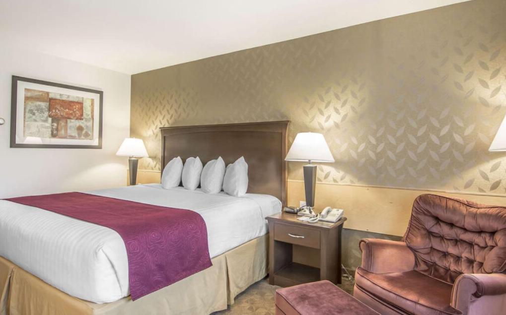 Prestige Riverside Lodge Кенель Экстерьер фото